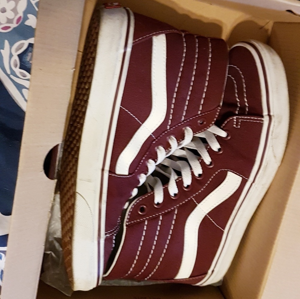 SK8-HI Port Vans